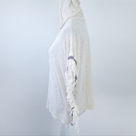 Lily White Poncho Knit Top Small Hooded Cream & Black Trim, Fringe Boho Festival - Picture 5 of 7